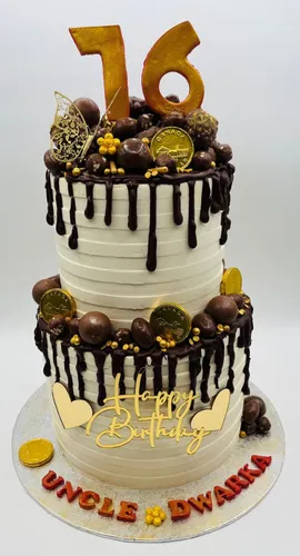Chef preparing desserts at Maison De Treats
