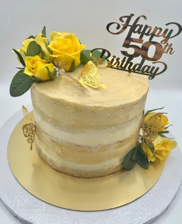 Whipped cream strawberry cake Maison De Treats