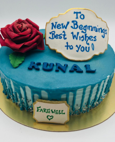 Beautiful fondant rose cake design